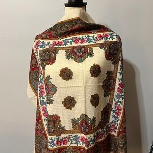 Beautiful Clean Vintage Glentex Scarf